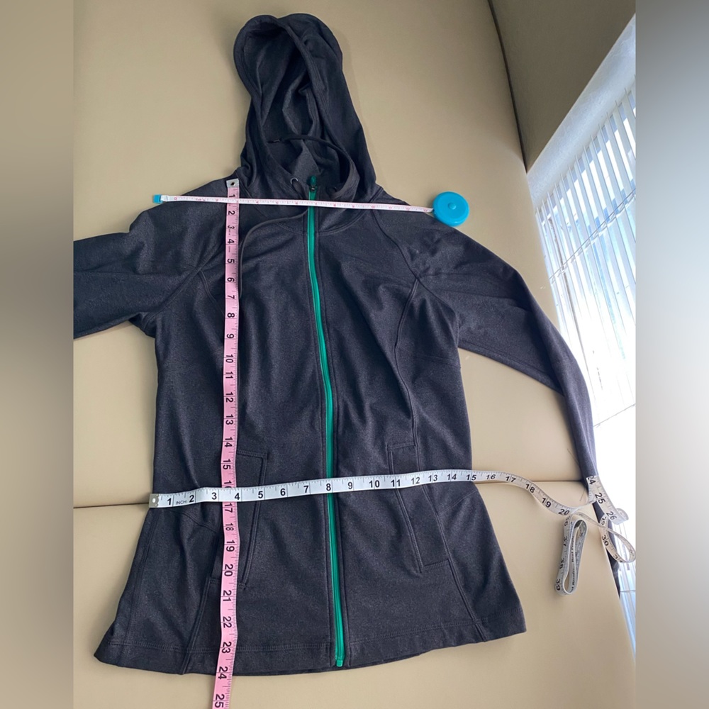 Lucy.com Jacket - Picture 6 of 11